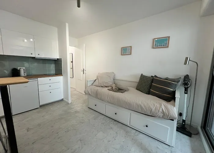 Апартаменты Grey Stone - Parking Gratuit - Clim